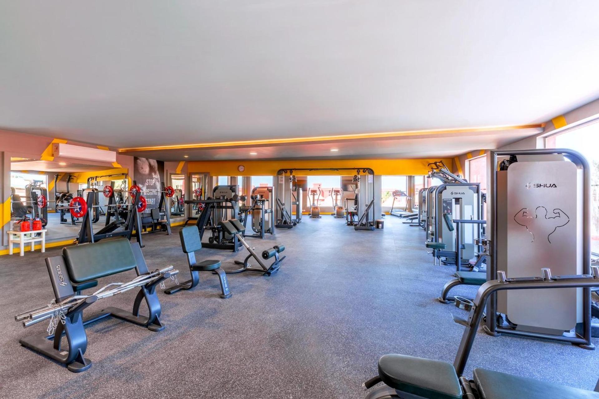 Pickalbatros Laguna Vista Aqua Park Sharm el-Sheikh Ngoại thất bức ảnh The gym at the hotel